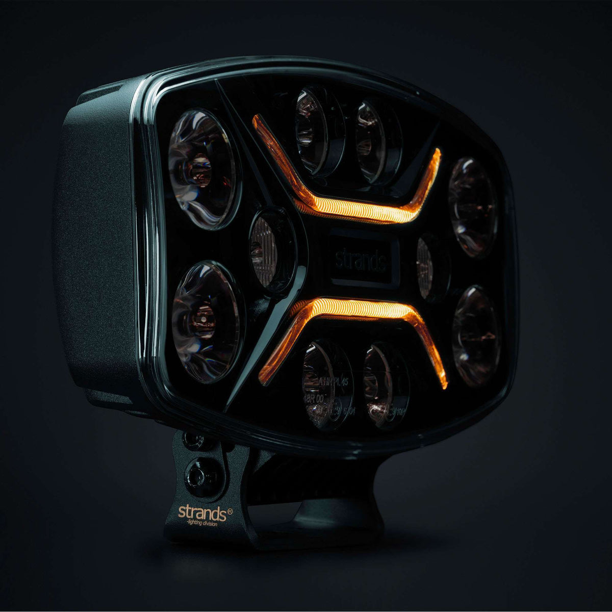 Strands DARK KNIGHT INSANE DRIVING LIGHT OVAL – Ansicht 1