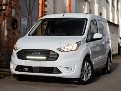 Lazer Lamps Kühlergrill-Kit Ford Transit Connect (2018-2021) inkl. Glide-18 Elite