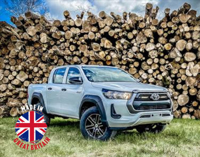 Lazer Lamps Kühlergrill-Kit Toyota Hilux Revo (Com., Invincible) 2021+ Inkl. 2x Linear 6 Standard