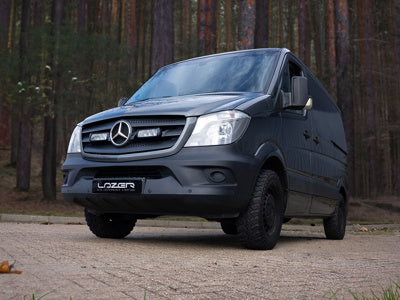 Lazer Lamps Kühlergrill-Kit Mercedes Sprinter W906 (2013-2017) inkl. 2x Triple-R 750 Wide