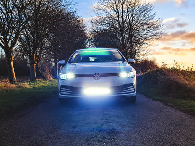 Lazer Lamps Kühlergrill-Kit für VW Golf MK8 2020+ inkl. Linear-18 Elite DBL