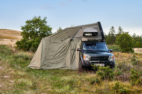 Dachzelt Peak XXL mit Markise von Moby Mountain auf Land Rover Discovery 