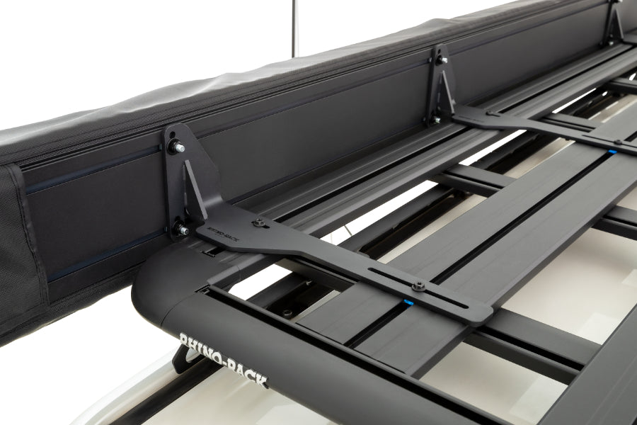 Rhino Rack Batwing Markisenhalter an Pioneer Plattform