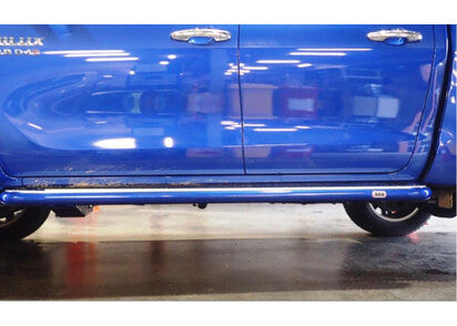 ARB SIDE STEPS TOYOTA HILUX REVO AB '21 DOKA, XTRA, OHNE ENDSTÜCKE
