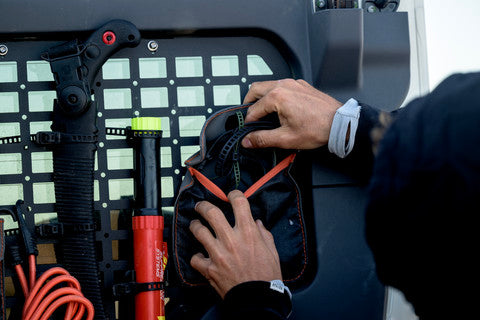 Alu-Cab Molle Platte Innen-Hecktür für Ineos Grenadier