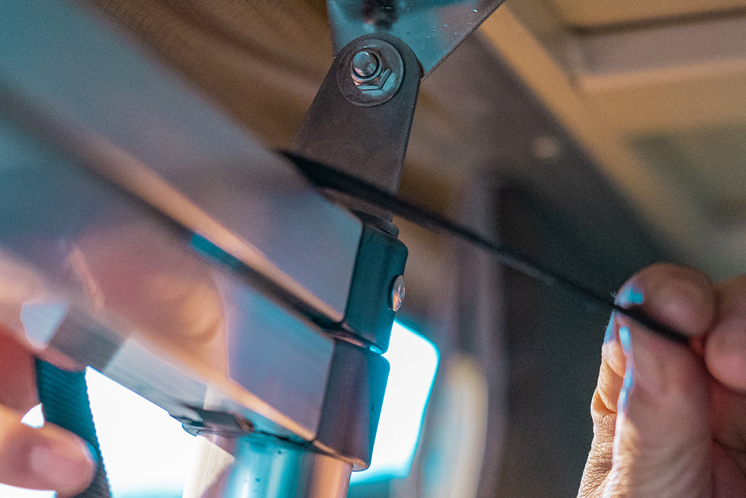 befestigung an Dachzelt leiter