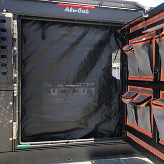 Alu-Cab Canopy Camper/ModCap Moskitonetz Hintere Tür (Nicht für Land Cruiser)