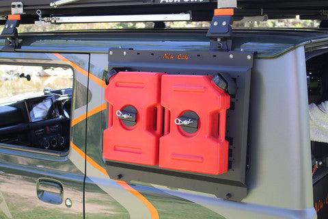 Alu-Cab Jimny Kanister Halterung für Seitliche Molle Platte