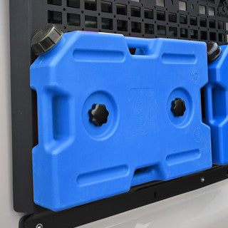 Alu-Cab Wasserkanister für Jimny Molle Platte, 10L (Blau)