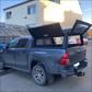 Alu-Cab Hardtop "Explorer" für Toyota Hilux 2016+ Doppelkabine schwarz/geriffelt