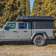 Alu-Cab Canopy Camper Jeep Gladiator D/Cab 2019+, schwarz