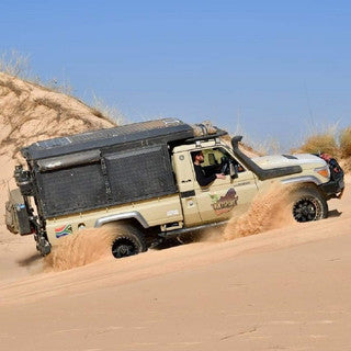 Alu-Cab Canopy Camper Toyota Land Cruiser 79 Einzelkabine, schwarz