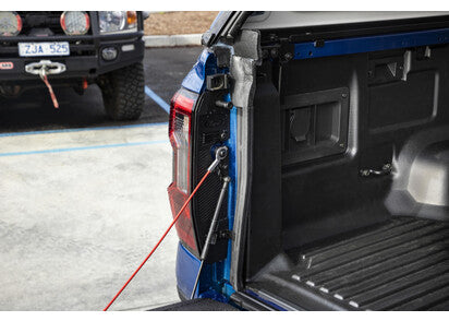 ARB SEITLICHE HECKKLAPPENDICHTUNG FÜR VW AMAROK/FORD RANGER AB 23/RAPTOR AB 22