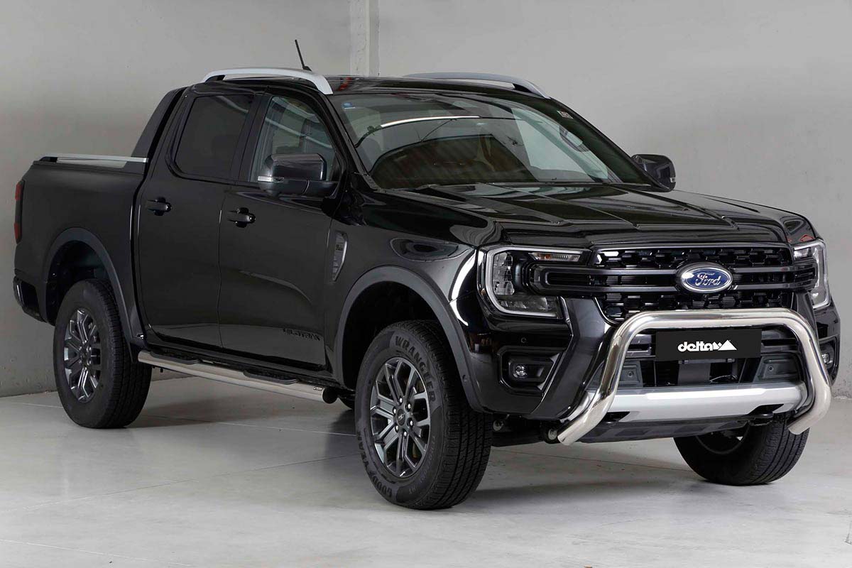 Front bar Ford Ranger 2023- polished