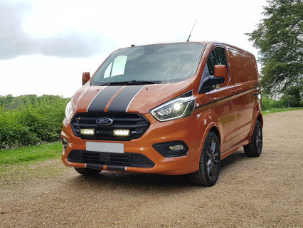 Lazer Lamps Kühlergrill-Kit Ford Transit Custom (2018-2022) inkl. 2x Triple-R 750 G2 Standard