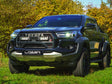 Lazer Lamps Kühlergrill-Kit Toyota Hilux GR Sport (2024+) inkl. 2x Triple-R 750 Wide